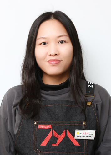 胡老(lǎo)師(shī)