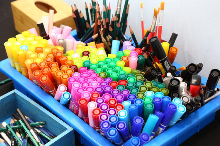 兒(ér)童美(měi)術(shù)：為(wèi)什(shén)麽畫(huà)畫(huà)那(nà)麽重要(yào)？