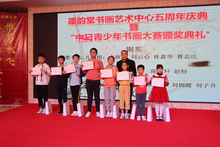 1615805825914613.jpg 002.jpg